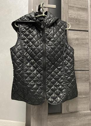 Безрукавка жилетка massimo dutti