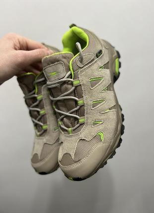 Crane . кросівки .