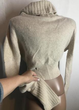 Гарна вязана кофтина укорочена 5