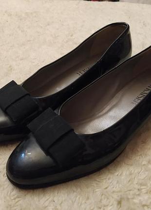Туфлі балетки шкірянні