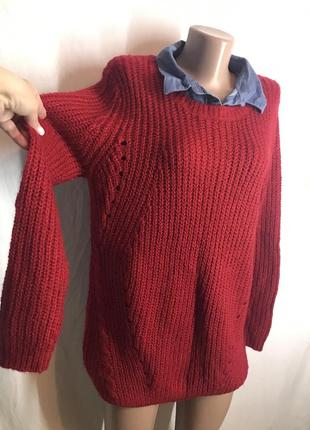 Красивый фирменный красный свитер 14 размера3 фото