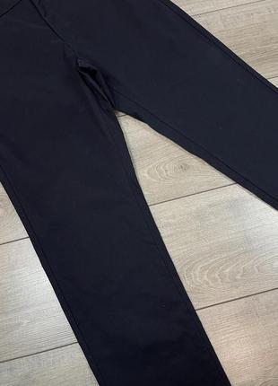 Фірмові брюки чіноси uniqlo cotton stretch slim fit chinos (2020 season)8 фото