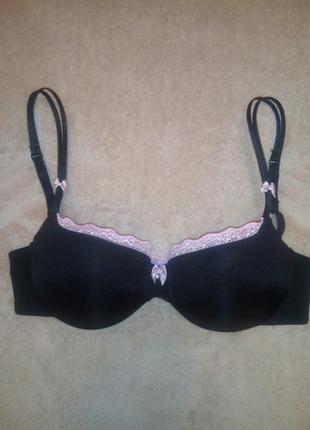 Чорний гладкий бюстик