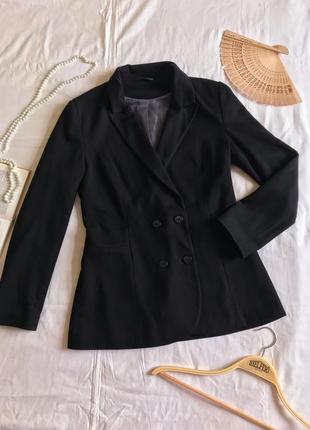 Классический черный двубортный пиджак (размер 40/12)