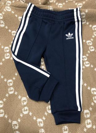 Ідеальні спортивні штани adidas оригінал на рік-півтора (12-18 місяців) 💙😻
