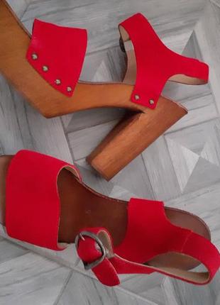 Босоножки minelli