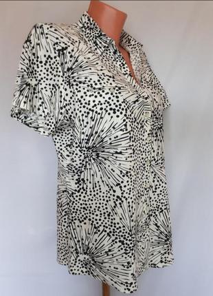 Лляна жіноча блуза з коротким рукавом m&s

(розмір 12-149 фото