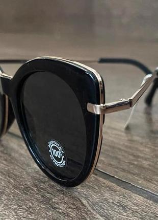 1, черные  очки с металлической золотой дужкой aeropostale  оригинал4 фото