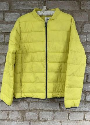 1, яркая  очень мягкая  лимонная демисезонная женская куртка ветровка  old navy размер l