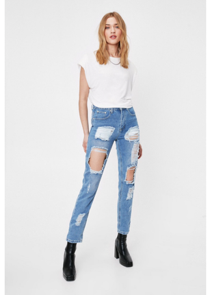 Потерті джинси mom з високою талією nasty gal