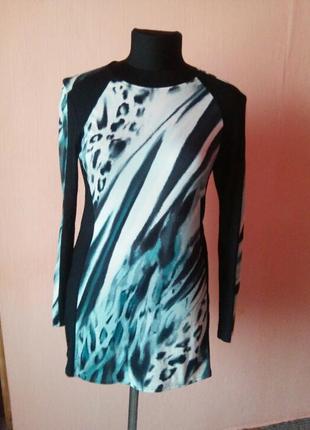 Красивый удлиненный свитшот раз.10/12