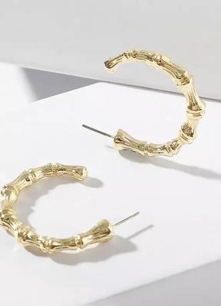 Серьги бамбук кости косточки готические кольца полукруглые круглые золотистые золотые под золото сережки серёжки
