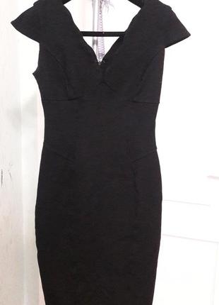Маленьке облягає чорне плаття jane norman