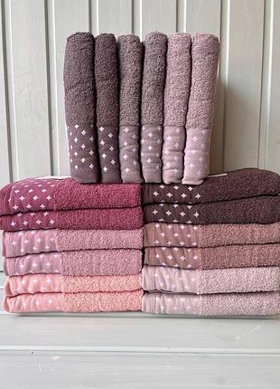 Набор махровых полотенец