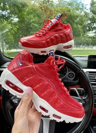 Кроссовки женские  nike 95