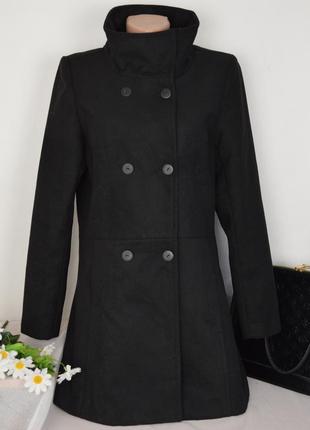 Брендовое черное демисезонное пальто с карманами reserved этикетка4 фото