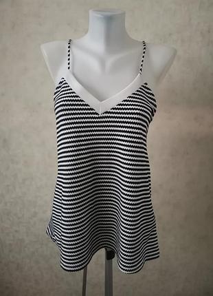 Майка на тонких брителях