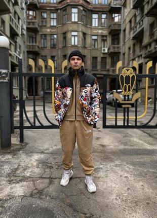 Брендова чоловіча куртка tnf / стильні пуховики з принтами для чоловіків норс фейс