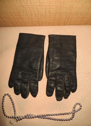Женские кожаные перчатки,утепленные.