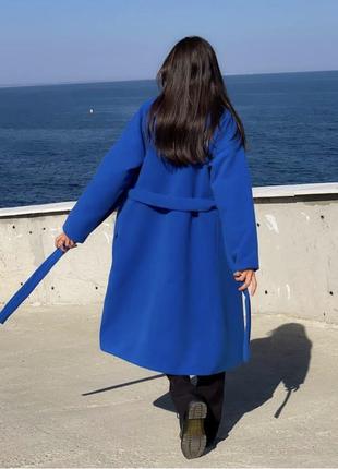 Женское утепленное кашемировое синее пальто4 фото