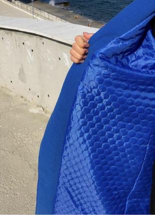 Женское утепленное кашемировое синее пальто5 фото