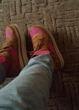 Кросівки на платформі