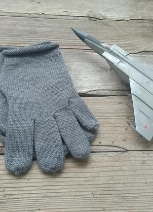 Елегантні чоловічі рукавички красивого сірого кольору2 фото