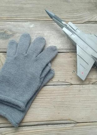 Елегантні чоловічі рукавички красивого сірого кольору3 фото