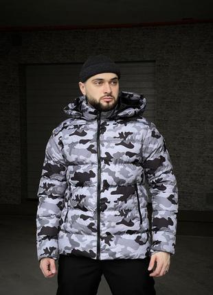 Зимова куртка камуфляжно-синя