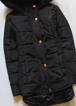 Стильная демисезонная куртка для девочки.
m&s.
размер 7-8 лет2 фото