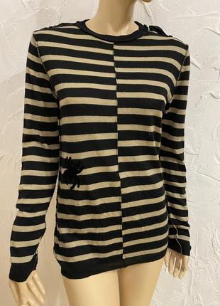 Стильний светр напіввовна