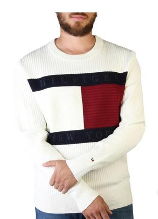 Tommy hilfiger мужской молочный свитер hilfiger structure flag crew