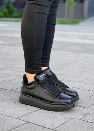 Alexander mcqueen oversized black полномерные кожаные черные кроссовки маквин с мехом натуральная кожа зимние еврозима зима1 фото
