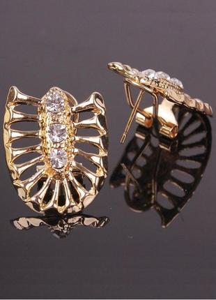 🏵️ошатні сережки в стразах, нові! арт. 3554