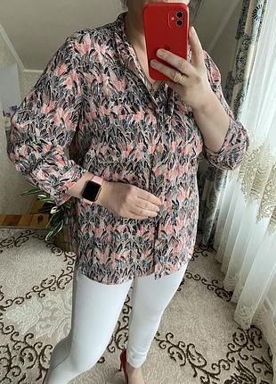 Розкішна блуза