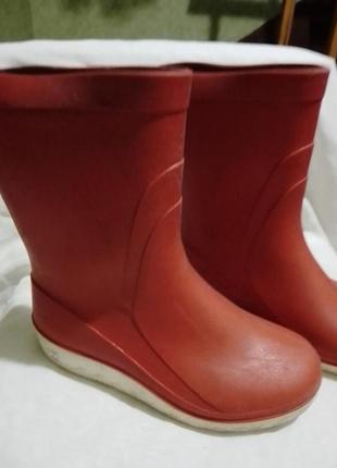 Детские резиновые сапоги