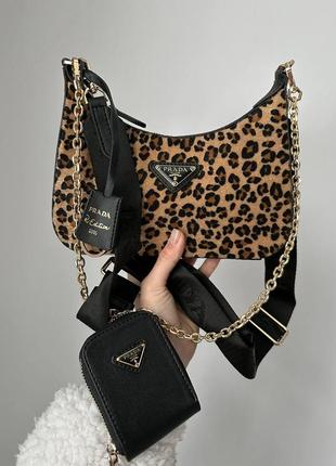 Женская сумка  re-edition leather leo