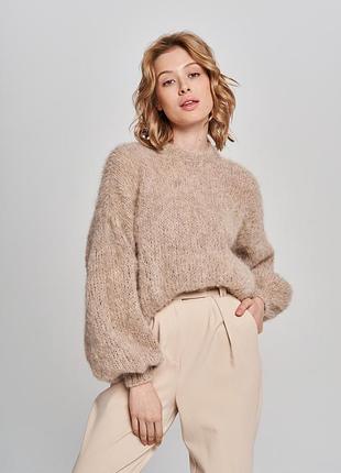 Трендовий светр в стилі oversize 3