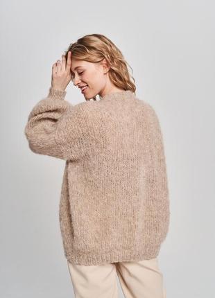 Трендовый свитер в стиле oversize4 фото