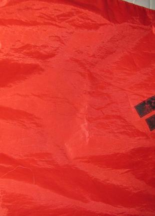 Рюкзак б/в тканинний червоний для спортивної форми5 фото