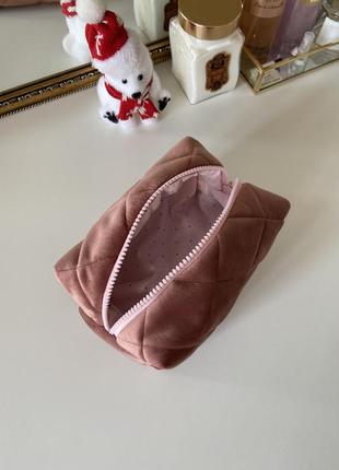 Косметичка ручной работы в цвете бархатная роза