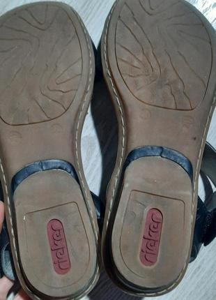 Кожаные босоножки сандали на низком ходу на липучках rieker босоніжки сандалі7 фото