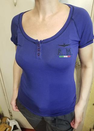 Фцтболкаaeronautica militare.