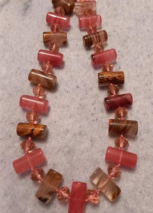 Бусы из нату- ральных камней2 фото