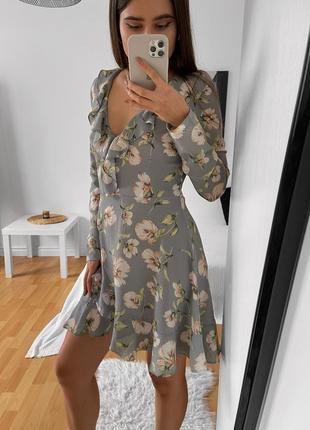 📎 платье в цветы missguided