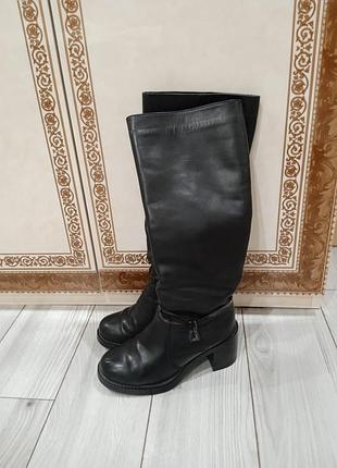 Кожаные сапожки
