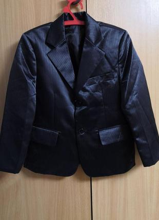 Піджак для хлопчика 6 - 7 років