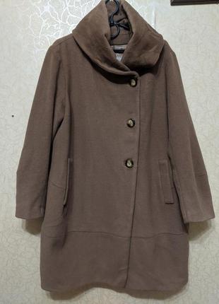 Пальто женское размер 44
