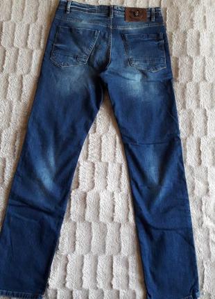 Стильные мужские джинсы6 фото