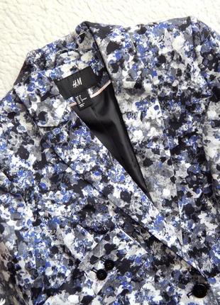 Стильный коттоновый пиджак, блейзер h&m с принтом брызги3 фото